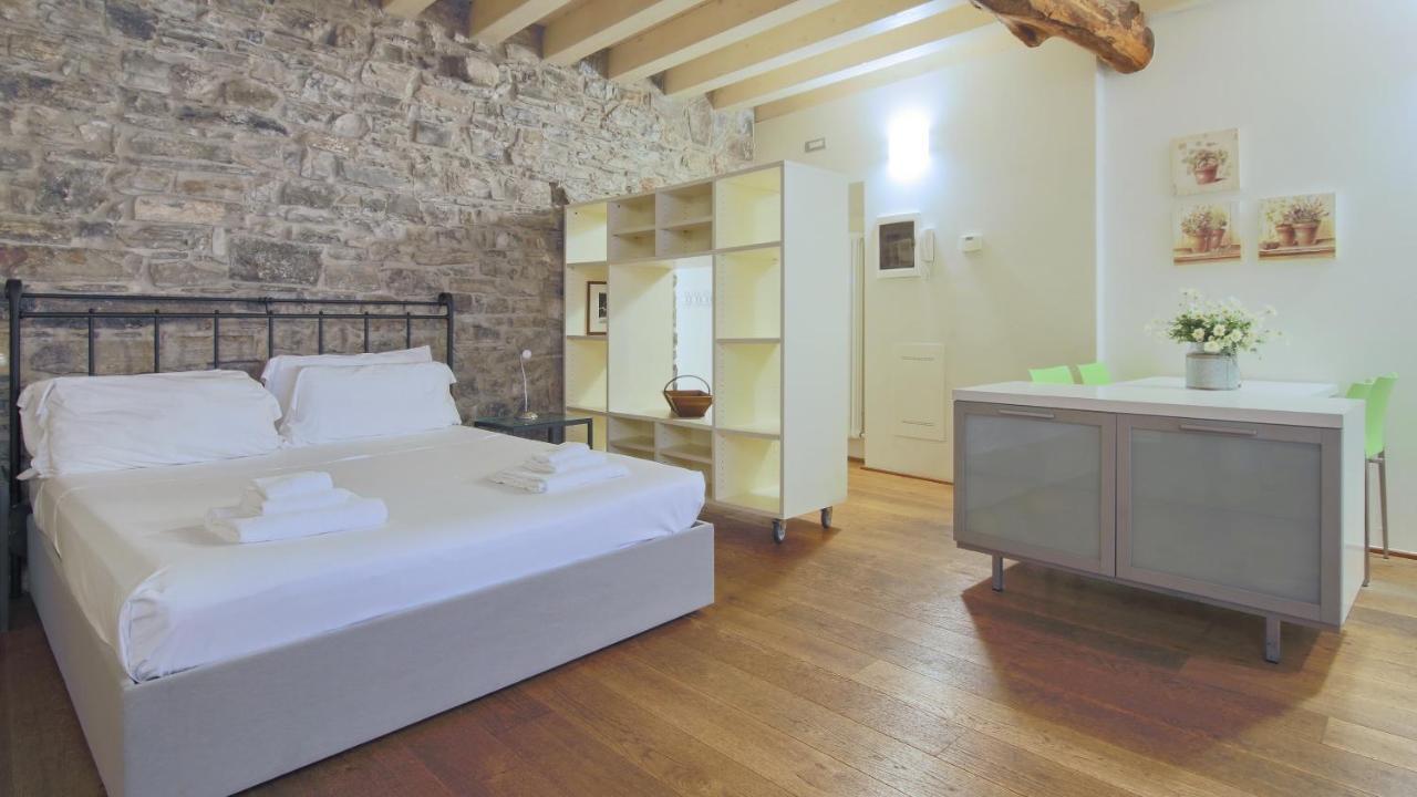 Italianway - Appartement Torno